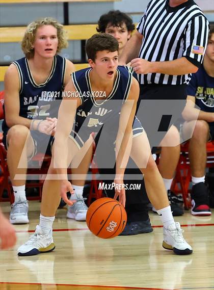 Thumbnail 2 in San Juan Hills vs. Dos Pueblos (Mater Dei Extravaganza) photogallery.