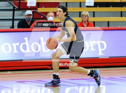 Thumbnail 2 in San Juan Hills vs. Dos Pueblos (Mater Dei Extravaganza) photogallery.
