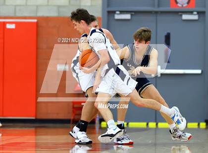 Thumbnail 1 in San Juan Hills vs. Dos Pueblos (Mater Dei Extravaganza) photogallery.