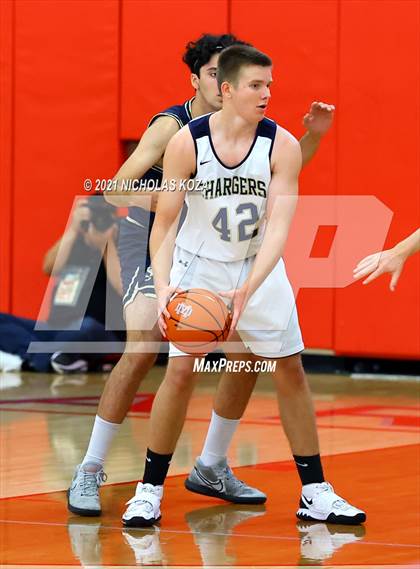 Thumbnail 3 in San Juan Hills vs. Dos Pueblos (Mater Dei Extravaganza) photogallery.