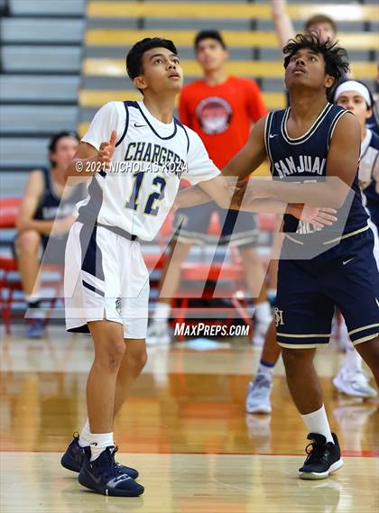 Thumbnail 2 in San Juan Hills vs. Dos Pueblos (Mater Dei Extravaganza) photogallery.