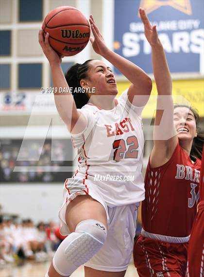 Thumbnail 2 in East vs. Bountiful (UHSAA 5A First Round) photogallery.