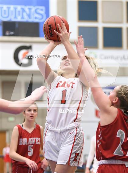 Thumbnail 3 in East vs. Bountiful (UHSAA 5A First Round) photogallery.