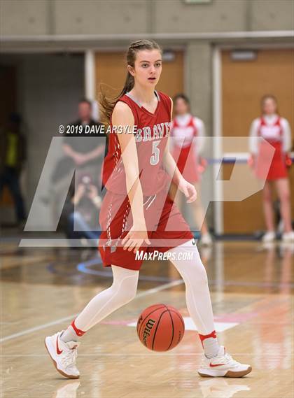 Thumbnail 1 in East vs. Bountiful (UHSAA 5A First Round) photogallery.