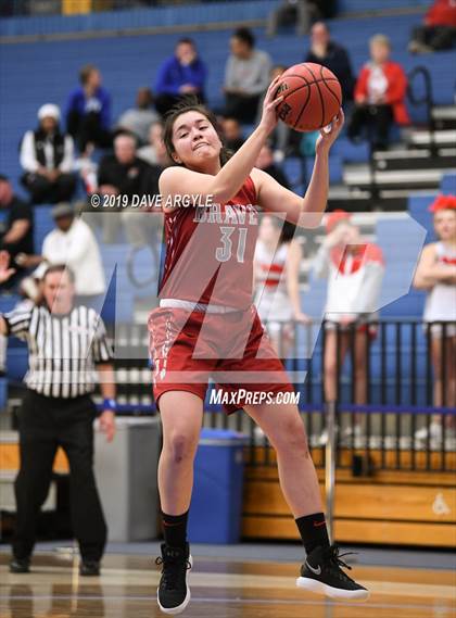 Thumbnail 2 in East vs. Bountiful (UHSAA 5A First Round) photogallery.