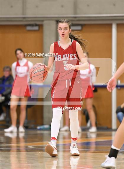Thumbnail 3 in East vs. Bountiful (UHSAA 5A First Round) photogallery.