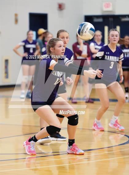 Thumbnail 2 in Bishop Grimes vs Hannibal photogallery.