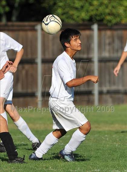 Thumbnail 3 in Trinity Prep @ Sacramento Country Day photogallery.