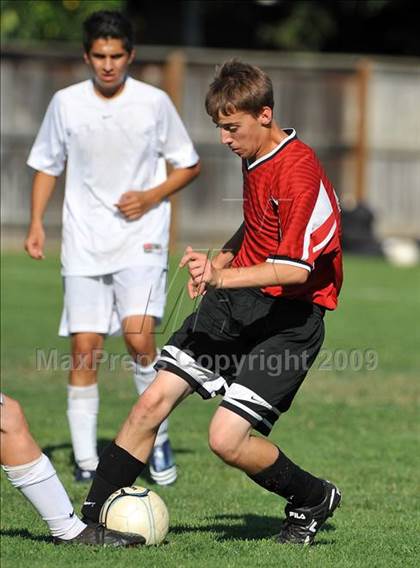 Thumbnail 3 in Trinity Prep @ Sacramento Country Day photogallery.