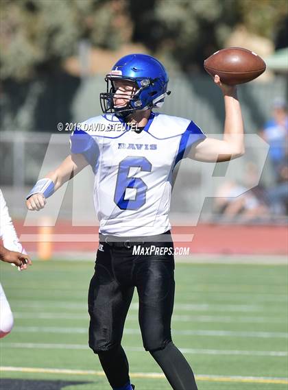 Thumbnail 3 in Davis @ Jesuit photogallery.