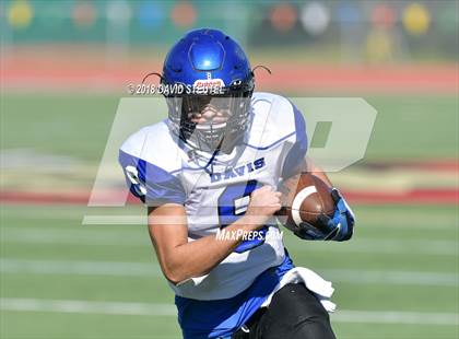 Thumbnail 3 in Davis @ Jesuit photogallery.