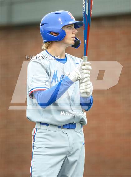 Thumbnail 1 in Moore @ Deer Creek photogallery.