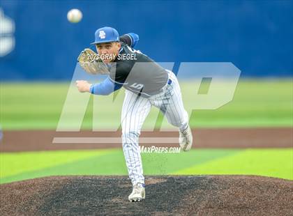 Thumbnail 1 in Moore @ Deer Creek photogallery.