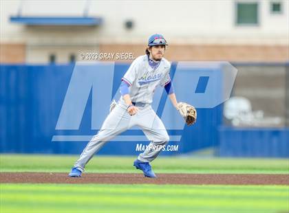 Thumbnail 1 in Moore @ Deer Creek photogallery.