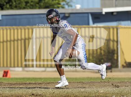 Thumbnail 2 in Fremont @ Los Angeles (CIF LACS D3 QuarterFinal) photogallery.