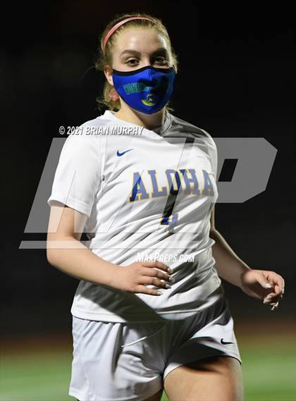 Thumbnail 3 in Aloha @ Jesuit photogallery.