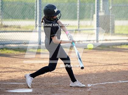 Thumbnail 3 in Mansfield @ DeSoto photogallery.
