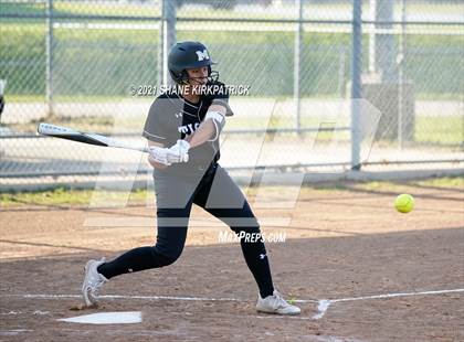 Thumbnail 3 in Mansfield @ DeSoto photogallery.