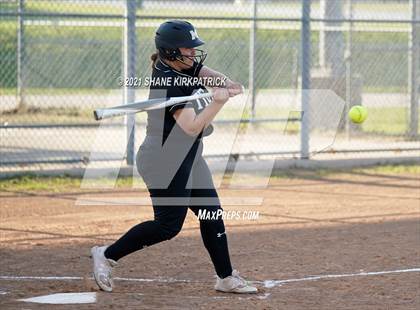 Thumbnail 2 in Mansfield @ DeSoto photogallery.