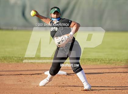 Thumbnail 2 in Mansfield @ DeSoto photogallery.