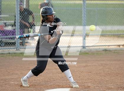 Thumbnail 1 in Mansfield @ DeSoto photogallery.