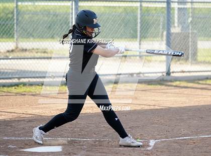 Thumbnail 2 in Mansfield @ DeSoto photogallery.