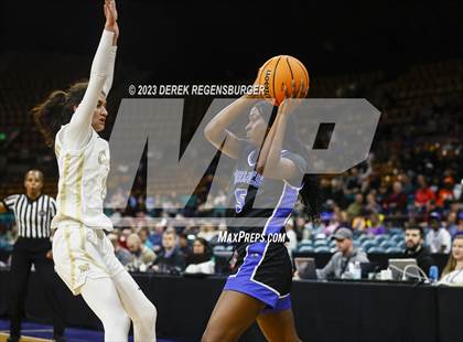 Thumbnail 1 in Grandview vs Monarch (CHSAA 6A Final) photogallery.