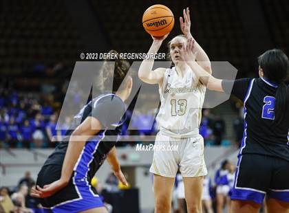 Thumbnail 1 in Grandview vs Monarch (CHSAA 6A Final) photogallery.