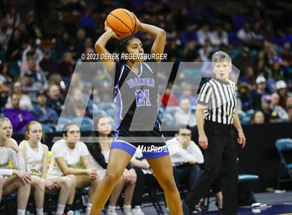 Thumbnail 2 in Grandview vs Monarch (CHSAA 6A Final) photogallery.