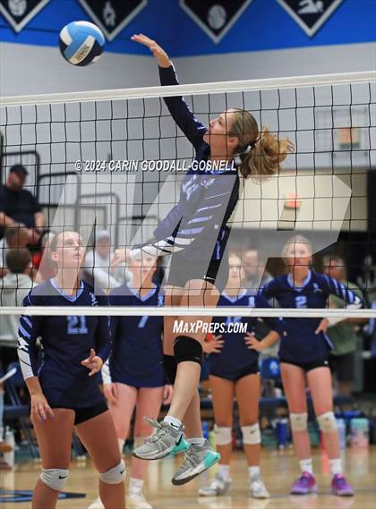 Thumbnail 1 in South Lenoir @ Swansboro photogallery.