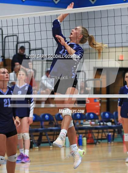 Thumbnail 2 in South Lenoir @ Swansboro photogallery.