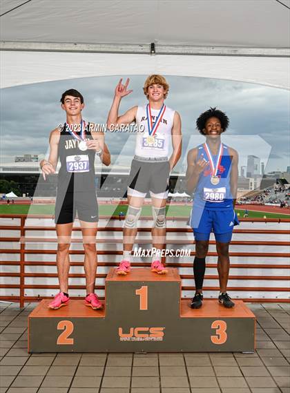 Thumbnail 3 in UIL 1A Track & Field Finals (Awards) photogallery.