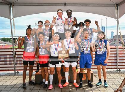 Thumbnail 1 in UIL 1A Track & Field Finals (Awards) photogallery.