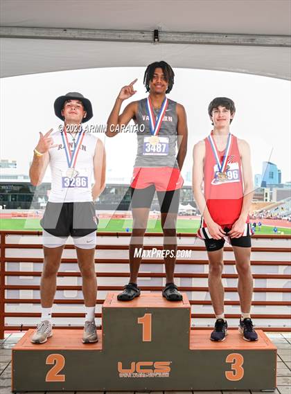 Thumbnail 3 in UIL 1A Track & Field Finals (Awards) photogallery.