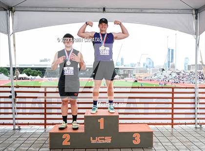 Thumbnail 2 in UIL 1A Track & Field Finals (Awards) photogallery.