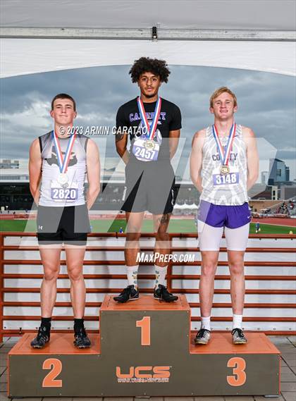 Thumbnail 1 in UIL 1A Track & Field Finals (Awards) photogallery.