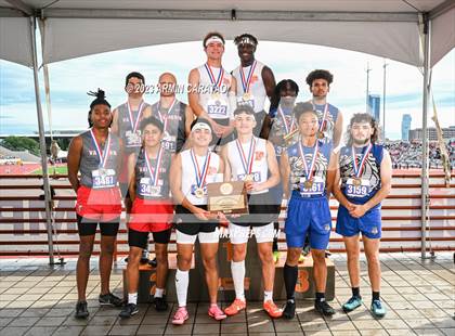 Thumbnail 3 in UIL 1A Track & Field Finals (Awards) photogallery.