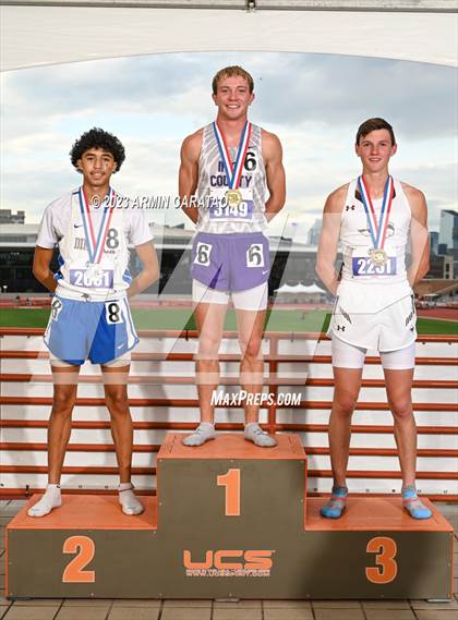 Thumbnail 3 in UIL 1A Track & Field Finals (Awards) photogallery.
