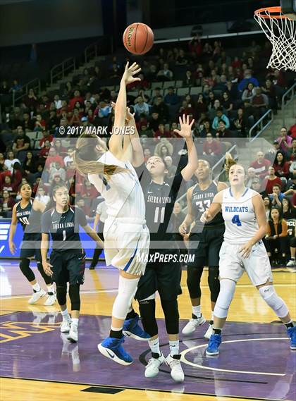 Thumbnail 3 in Sierra Linda vs. Mesquite (AIA 5A Final)  photogallery.