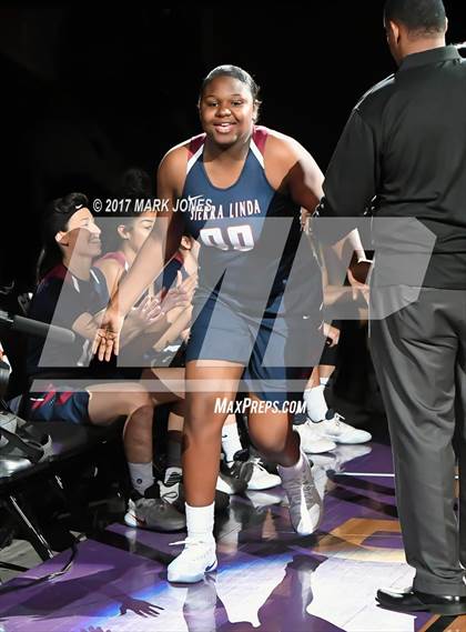 Thumbnail 3 in Sierra Linda vs. Mesquite (AIA 5A Final)  photogallery.