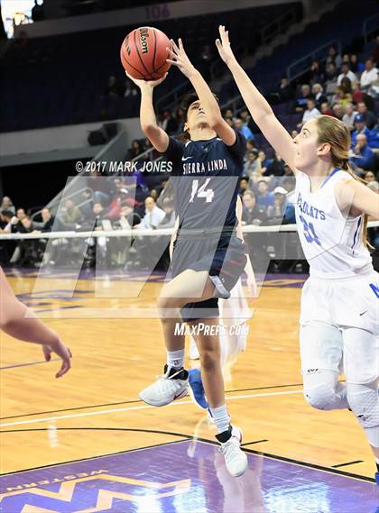 Thumbnail 1 in Sierra Linda vs. Mesquite (AIA 5A Final)  photogallery.