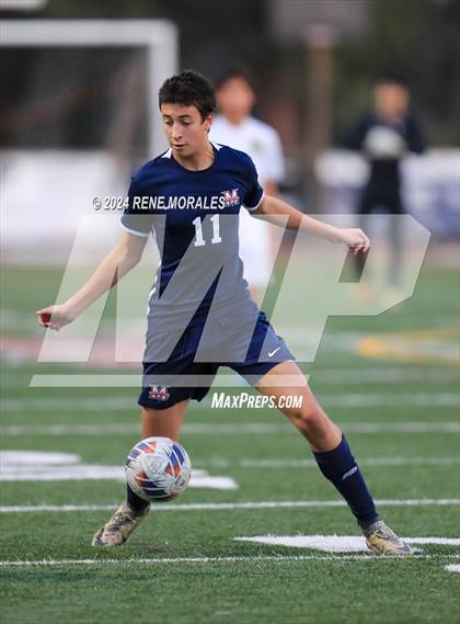 Thumbnail 3 in Temple City vs Maranatha photogallery.