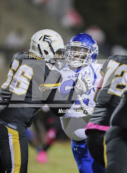 Thumbnail 3 in Edison vs. Madera photogallery.