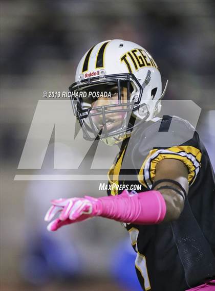 Thumbnail 1 in Edison vs. Madera photogallery.