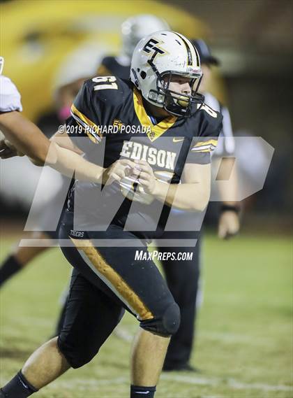 Thumbnail 3 in Edison vs. Madera photogallery.
