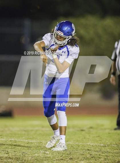 Thumbnail 3 in Edison vs. Madera photogallery.