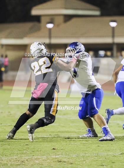 Thumbnail 2 in Edison vs. Madera photogallery.