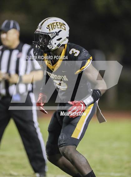 Thumbnail 1 in Edison vs. Madera photogallery.