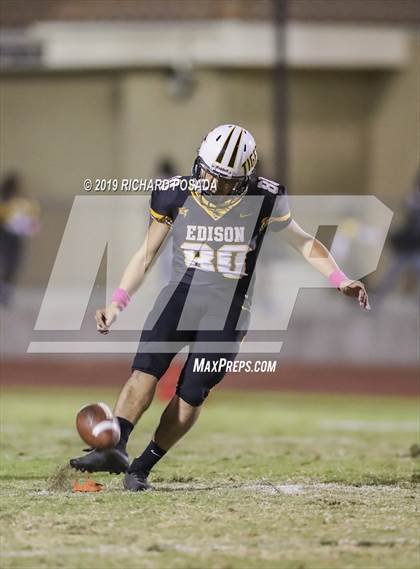 Thumbnail 1 in Edison vs. Madera photogallery.