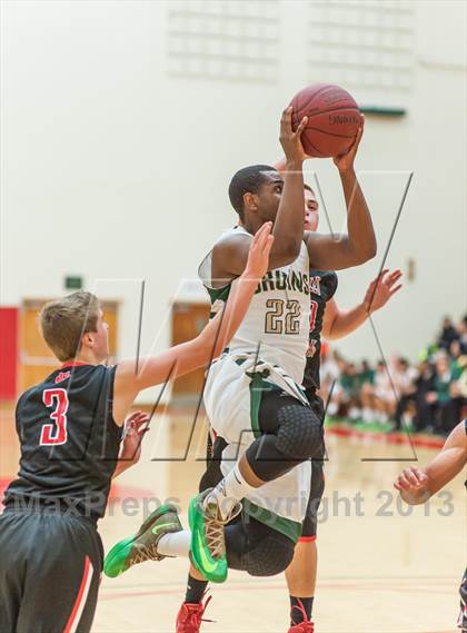 Thumbnail 1 in Valley Christian vs. St. Patrick-St. Vincent (Catholic School Winter Classic) photogallery.